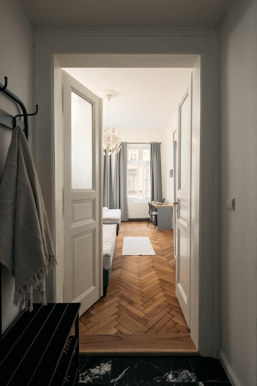 Comfortable And Cosy Apt A Few Steps From Dancing House And Naplavka Dance 프라하 외부 사진