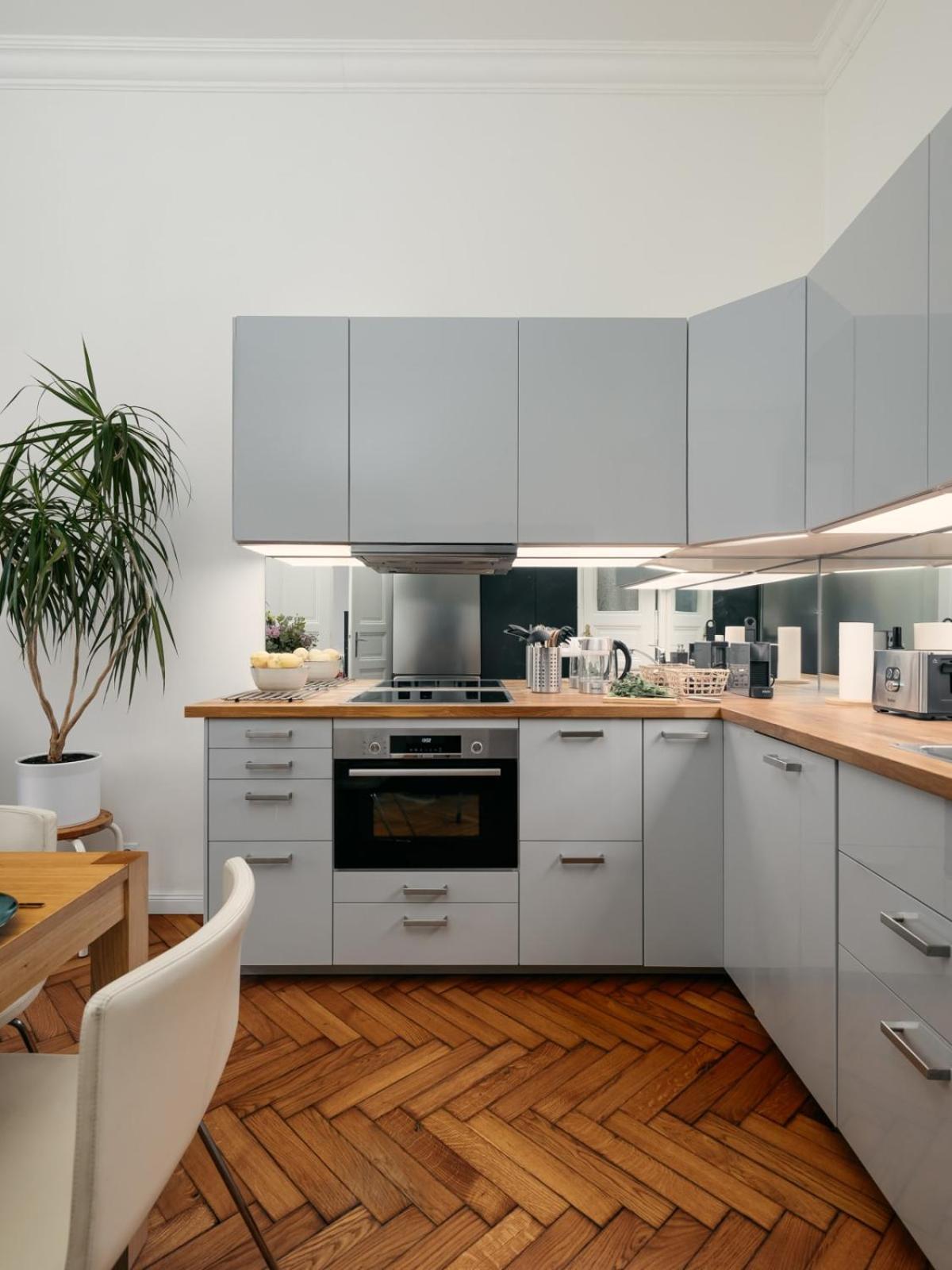 Comfortable And Cosy Apt A Few Steps From Dancing House And Naplavka Dance 프라하 외부 사진