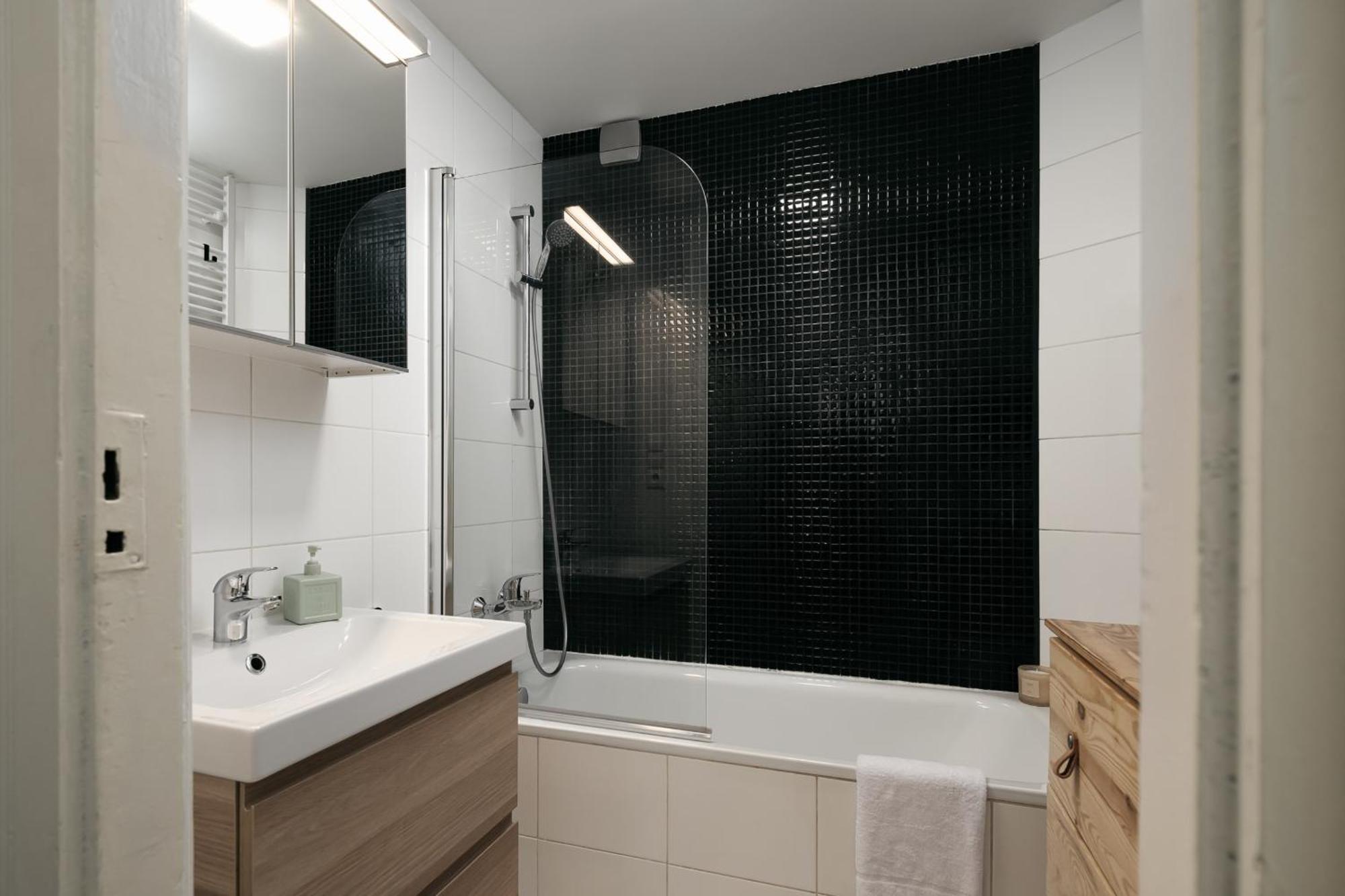 Comfortable And Cosy Apt A Few Steps From Dancing House And Naplavka Dance 프라하 외부 사진